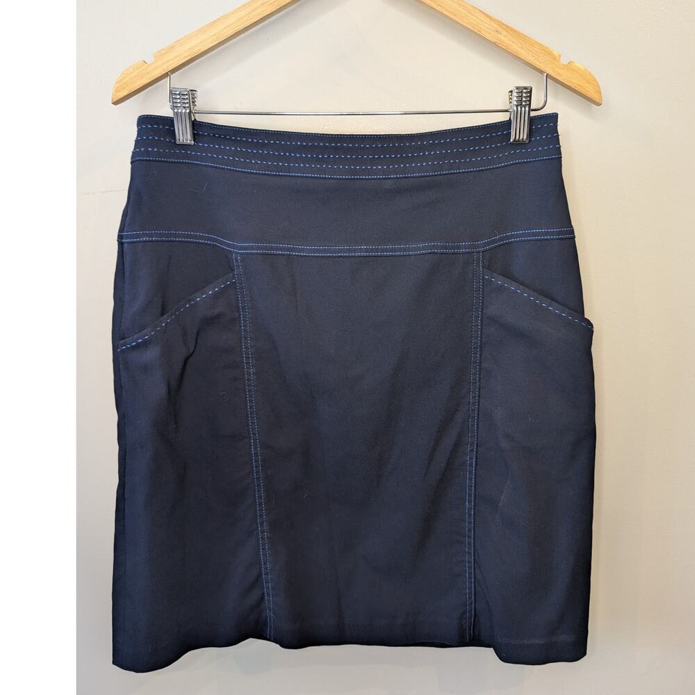 J. McLaughlin Navy Blue Skirt Contrast Stitching Pockets Size 8 Preppy Coastal